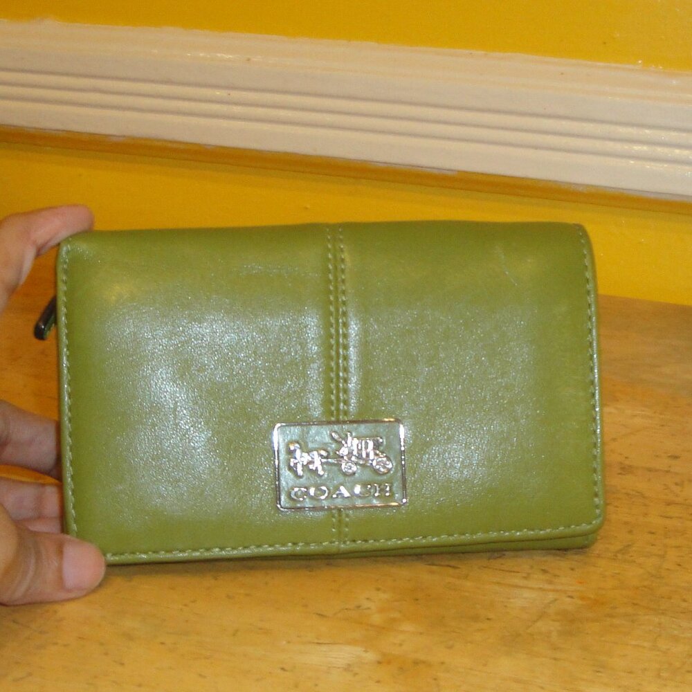 Coach Chelsea Olive Green Leather Medium Flap Wallet